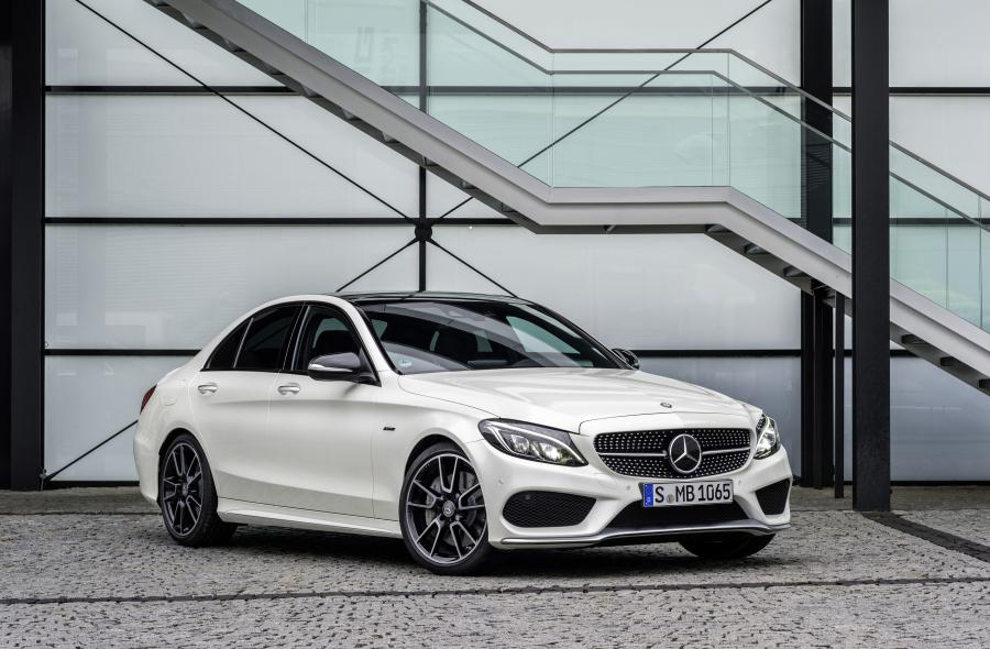  Mercedes-Benz C450 AMG Sport 2015 года  (фото 6 из 31)